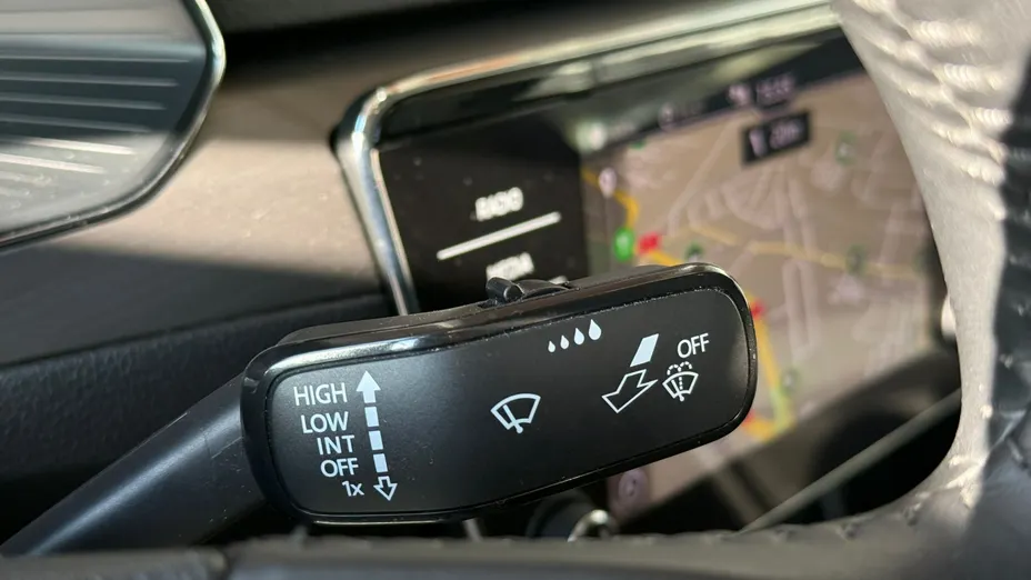 SKODA Superb Superb 2.0 TDI SCR Style DSG