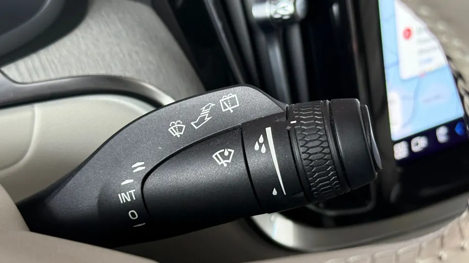 VOLVO V60 V60 B5 B AWD Plus Bright aut