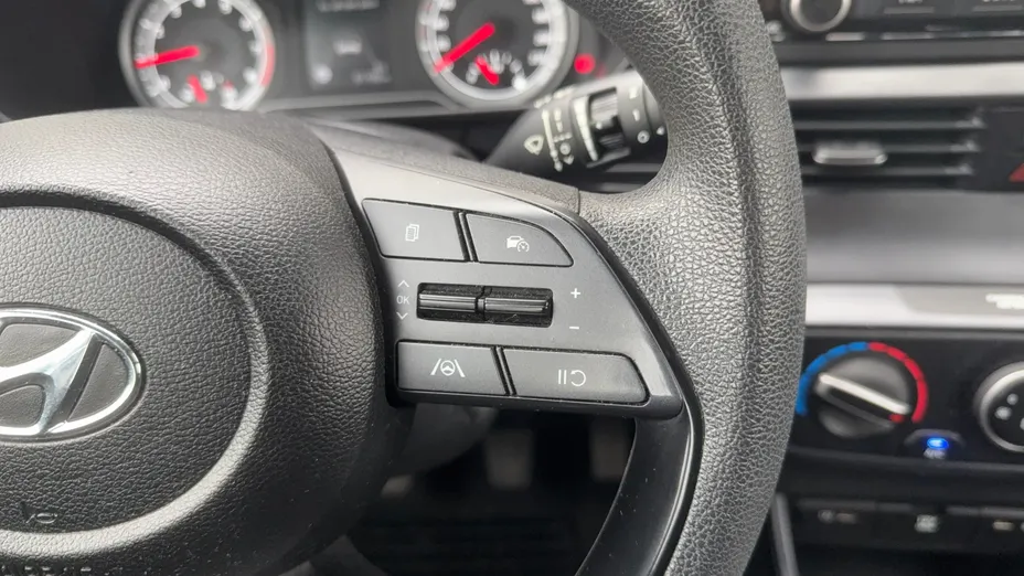 HYUNDAI i20 i20 1.2 Pure