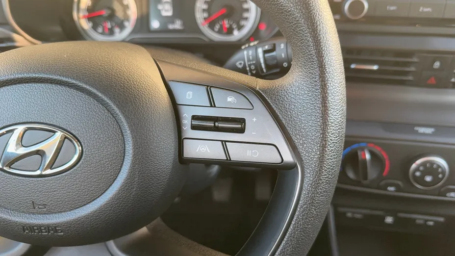 HYUNDAI i20 i20 1.2 Pure