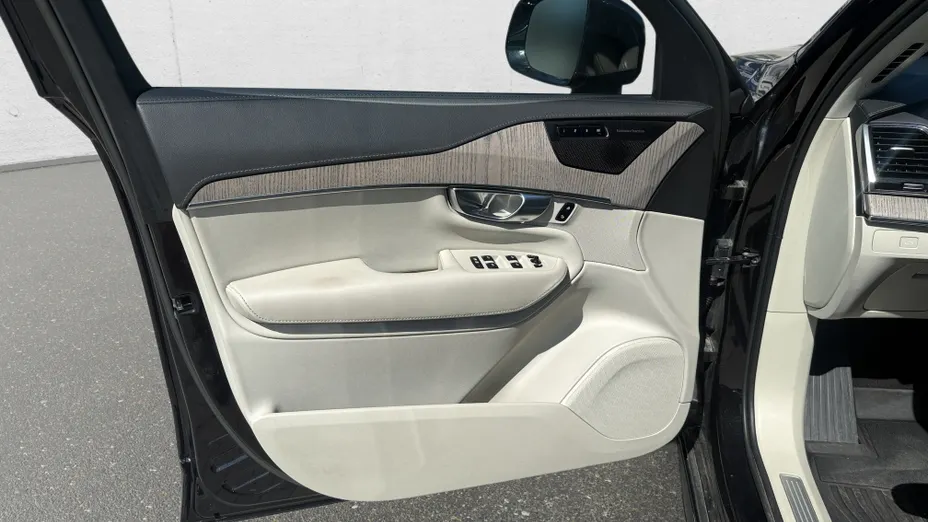 VOLVO XC90 XC90 B5 D AWD Plus Bright aut