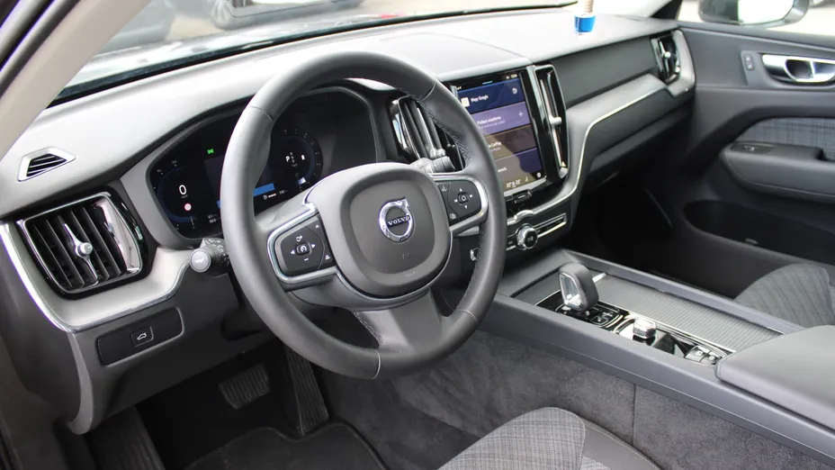 VOLVO XC60 XC60 B4 B Core aut