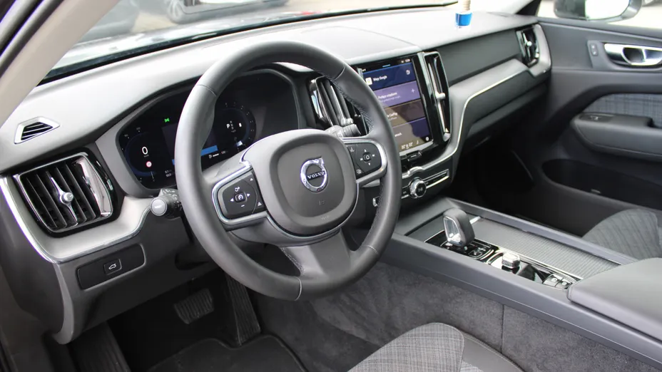 VOLVO XC60 XC60 B4 B Core aut