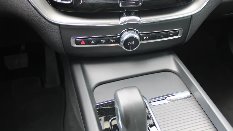 VOLVO XC60 XC60 B4 B Core aut