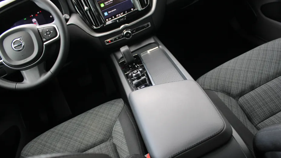 VOLVO XC60 XC60 B4 B Core aut