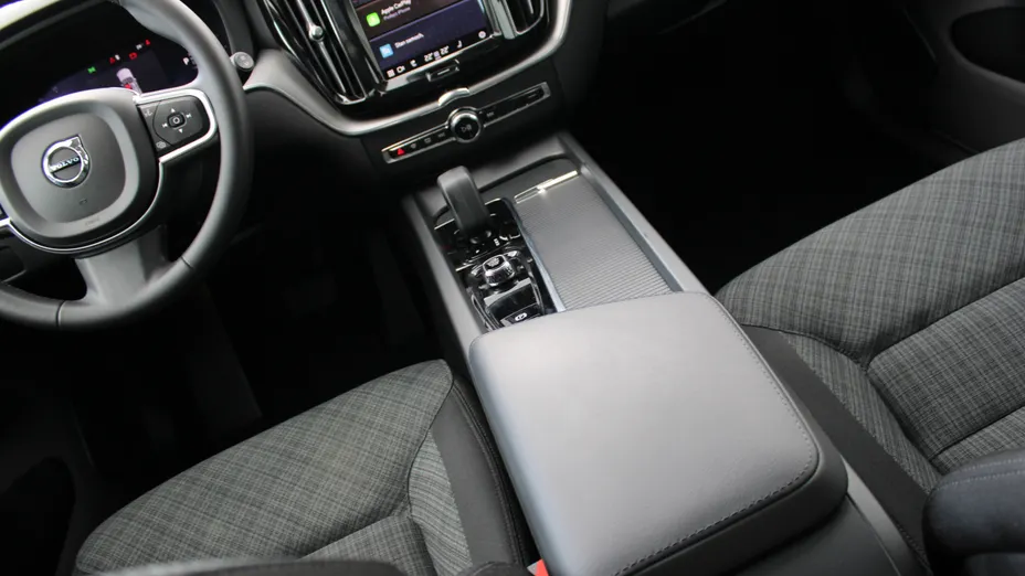 VOLVO XC60 XC60 B4 B Core aut