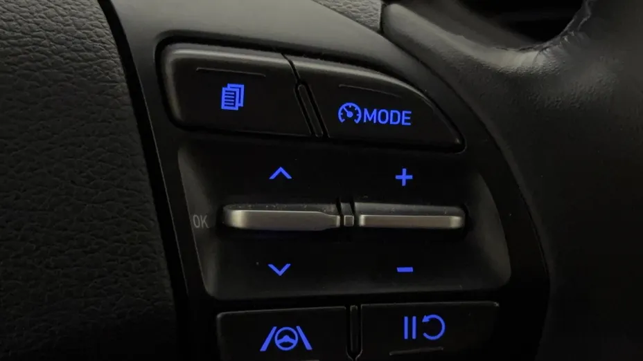 HYUNDAI i30 i30 1.0 T-GDI Modern