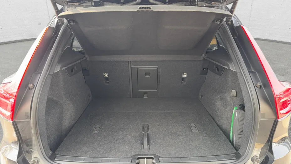 VOLVO XC40 XC40 B3 Core aut