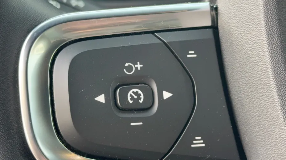 VOLVO XC40 XC40 B3 Core aut