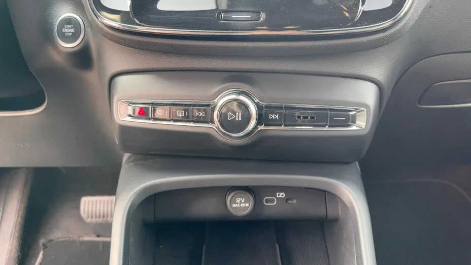 VOLVO XC40 XC40 B3 Core aut