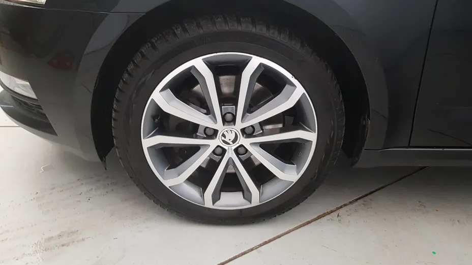 SKODA Octavia Octavia 1.8 TSI 4x4 Drive DSG