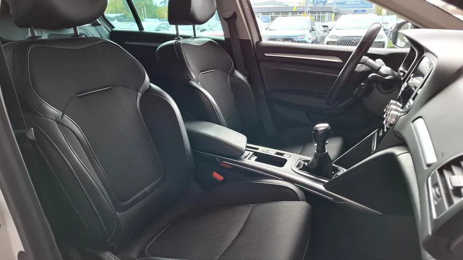 RENAULT Megane Megane 1.3 TCe FAP Intens