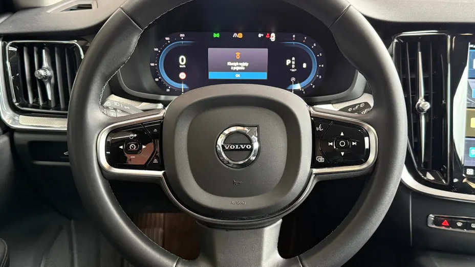 VOLVO V60 V60 B4 B Plus Dark aut