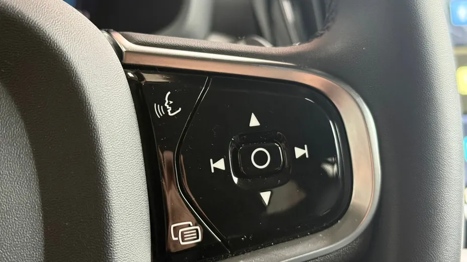 VOLVO V60 V60 B4 B Plus Dark aut