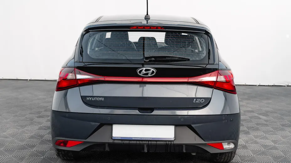 HYUNDAI i20 i20 1.2 Pure