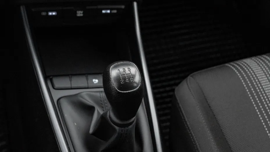 HYUNDAI i20 i20 1.2 Pure