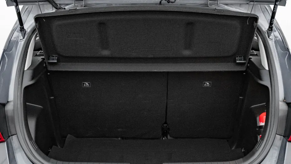 HYUNDAI i20 i20 1.2 Pure