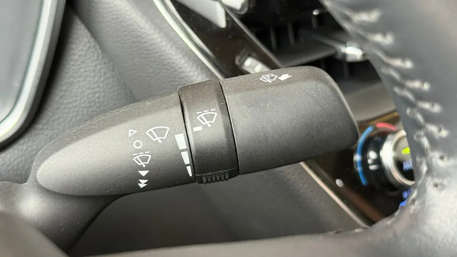 TOYOTA Corolla Corolla 1.5 Comfort