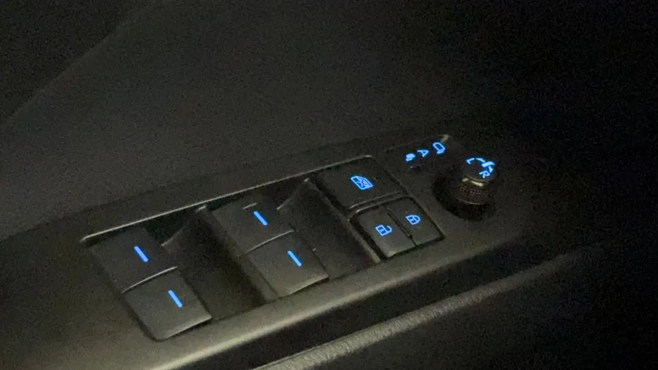 TOYOTA Camry Camry 2.5 Hybrid Comfort CVT