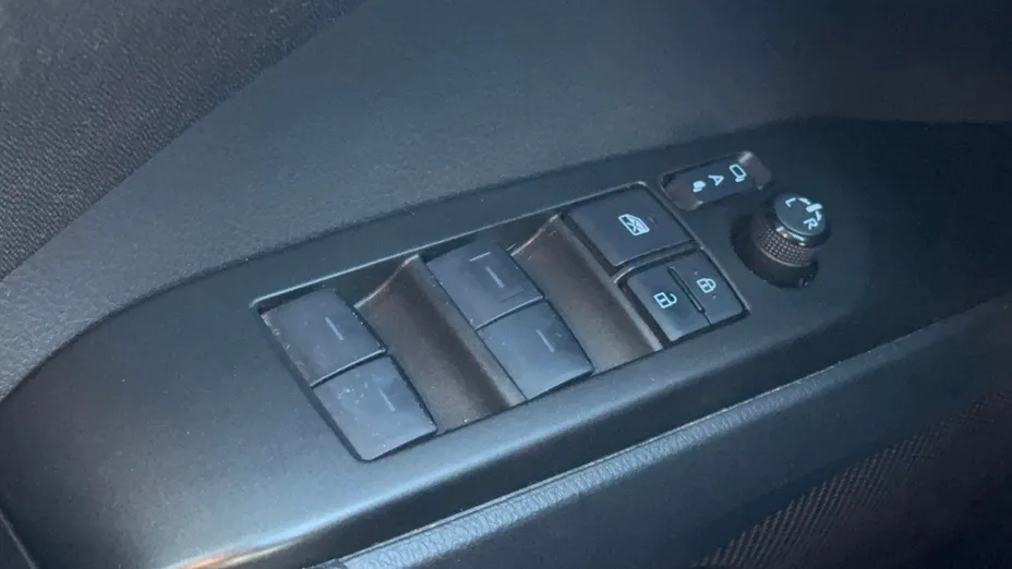 TOYOTA Camry Camry 2.5 Hybrid Comfort CVT