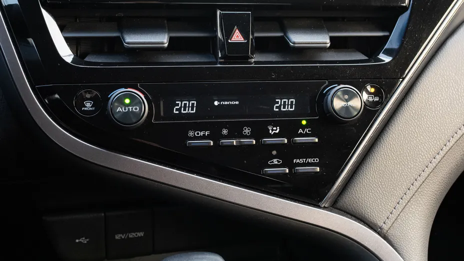 TOYOTA Camry Camry 2.5 Hybrid Comfort CVT