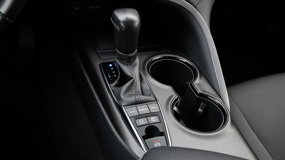 TOYOTA Camry Camry 2.5 Hybrid Comfort CVT