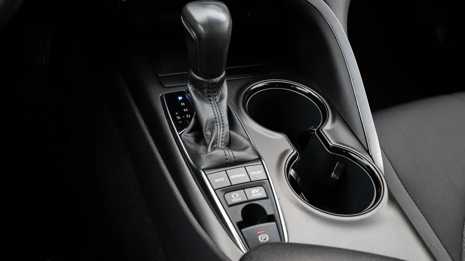 TOYOTA Camry Camry 2.5 Hybrid Comfort CVT