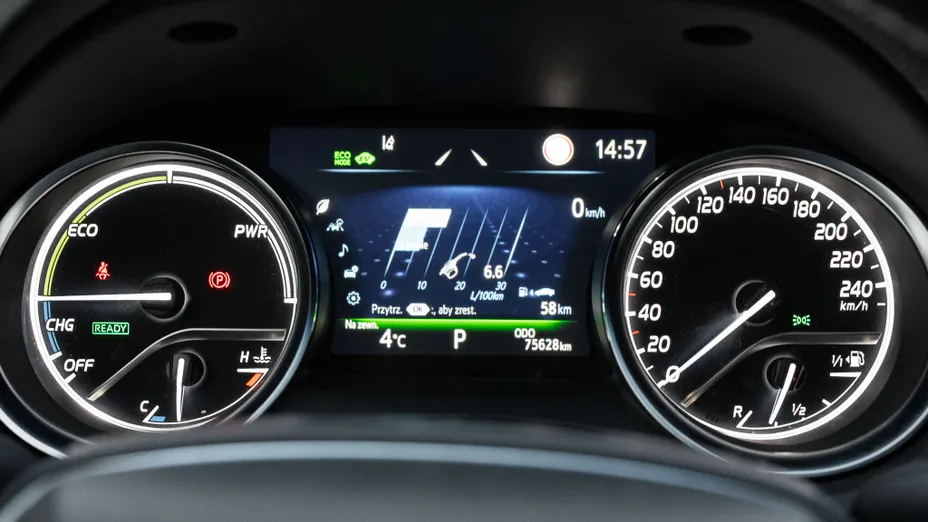TOYOTA Camry Camry 2.5 Hybrid Comfort CVT