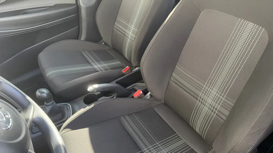 HYUNDAI i20 i20 1.2 Pure