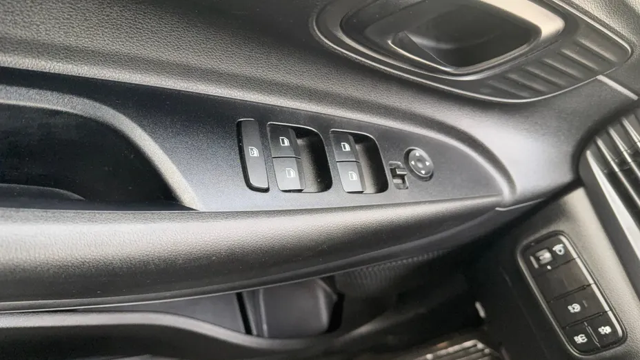 HYUNDAI i20 i20 1.2 Pure