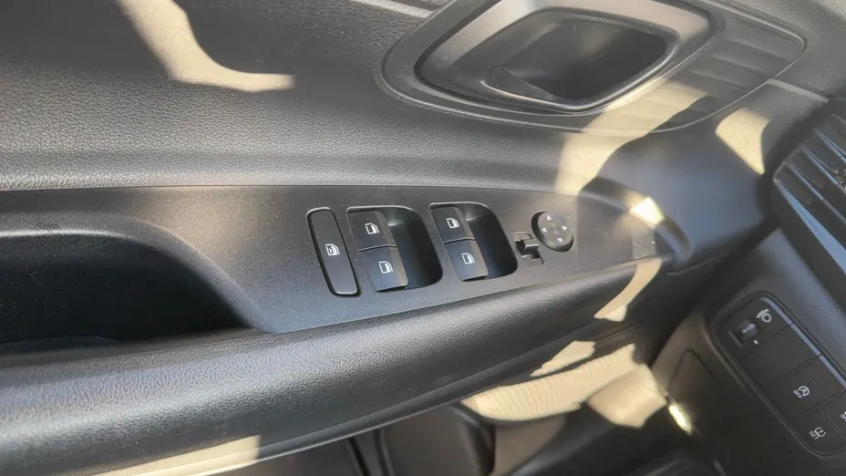 HYUNDAI i20 i20 1.2 Pure