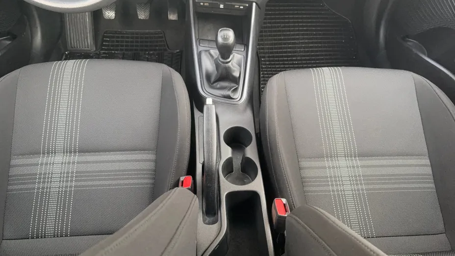 HYUNDAI i20 i20 1.2 Pure