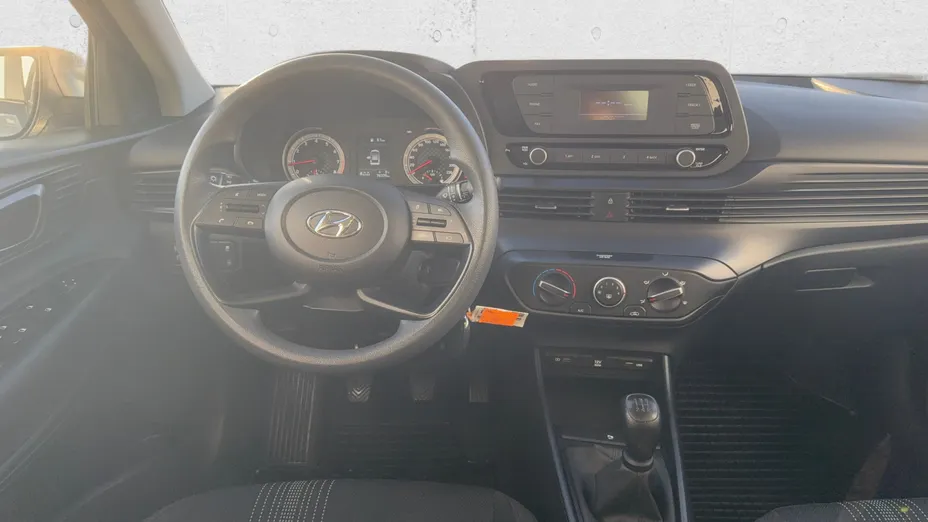 HYUNDAI i20 i20 1.2 Pure