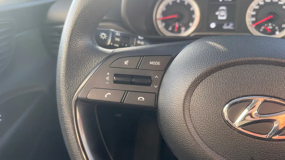 HYUNDAI i20 i20 1.2 Pure