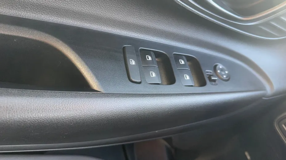 HYUNDAI i20 i20 1.2 Pure