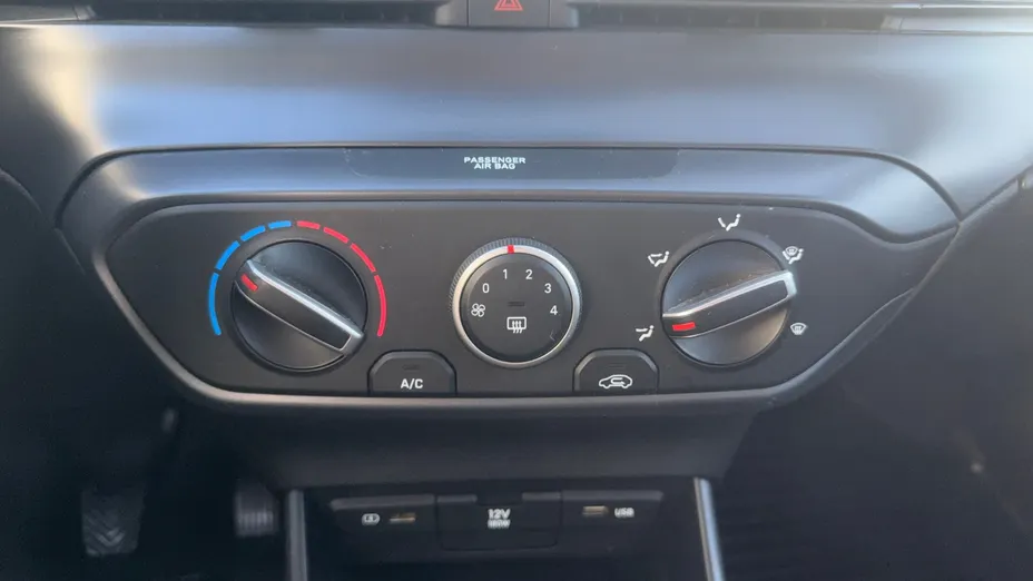 HYUNDAI i20 i20 1.2 Pure