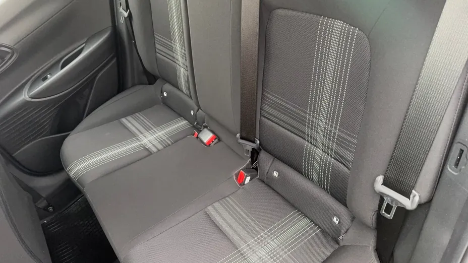 HYUNDAI i20 i20 1.2 Pure