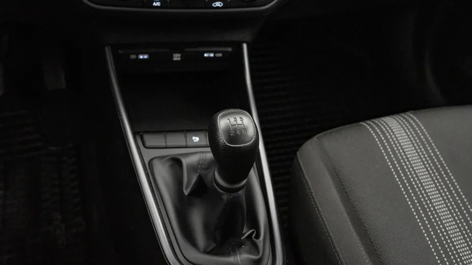 HYUNDAI i20 i20 1.2 Pure