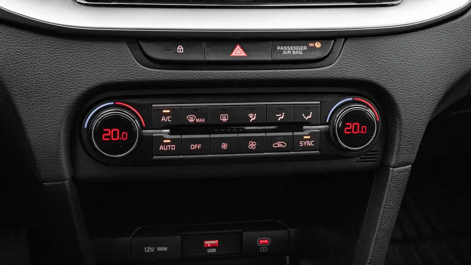KIA Cee'd Ceed 1.5 T-GDI M