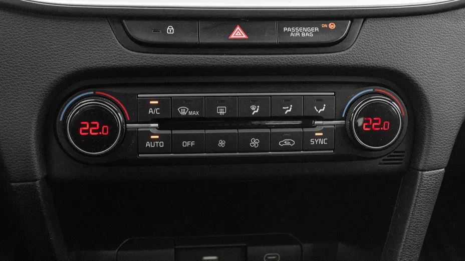 KIA Cee'd Ceed 1.5 T-GDI M