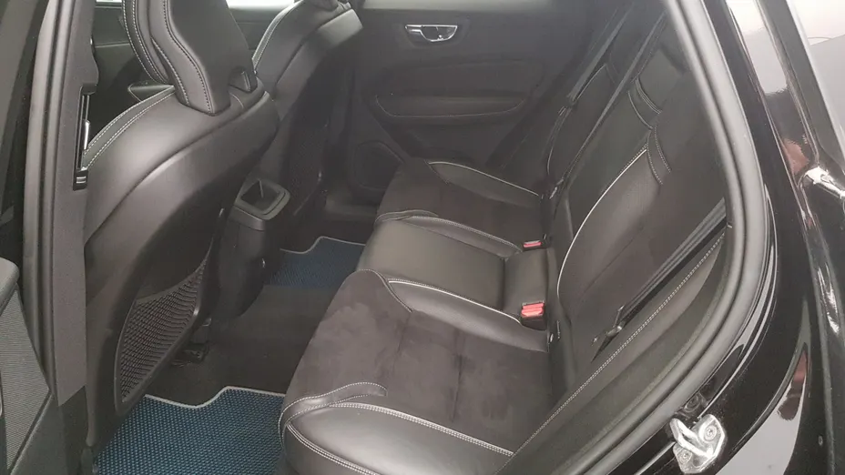 VOLVO XC60 XC60 T5 GPF AWD R-Design aut