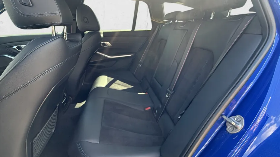 BMW Seria 3 330d xDrive mHEV M Sport sport-aut
