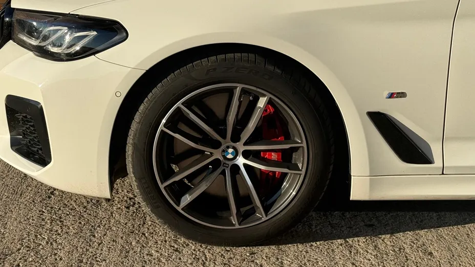 BMW Seria 5 530d xDrive mHEV M Sport sport-aut