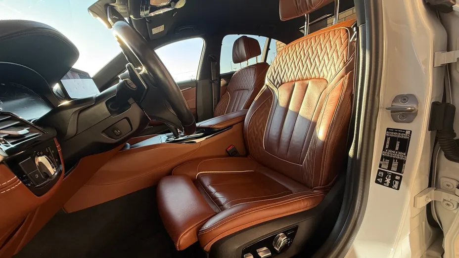 BMW Seria 5 530d xDrive mHEV M Sport sport-aut