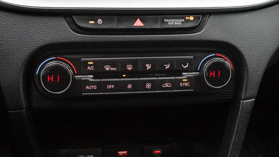 KIA Cee'd Ceed 1.5 T-GDI M