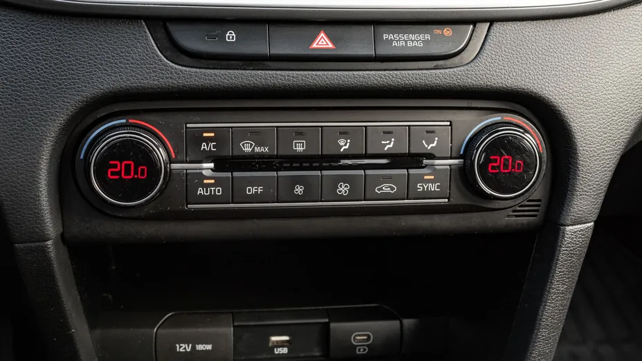 KIA Cee'd Ceed 1.5 T-GDI M