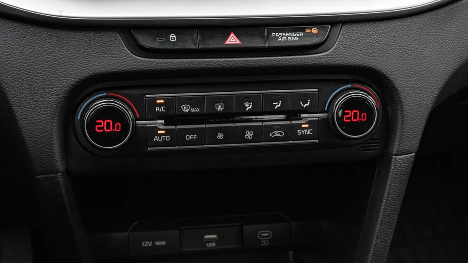 KIA Cee'd Ceed 1.5 T-GDI M