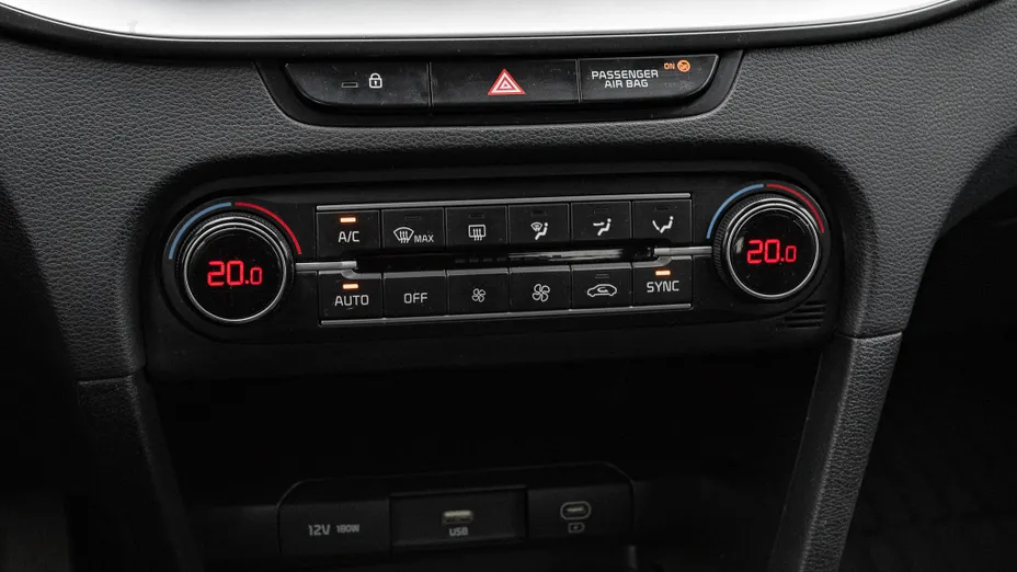 KIA Cee'd Ceed 1.5 T-GDI M