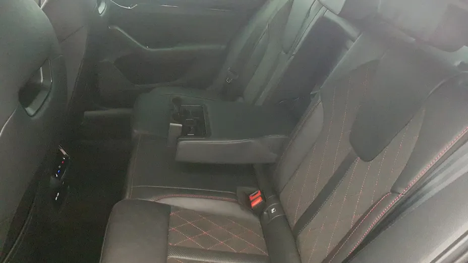 SKODA Octavia Octavia 2.0 TSI RS DSG