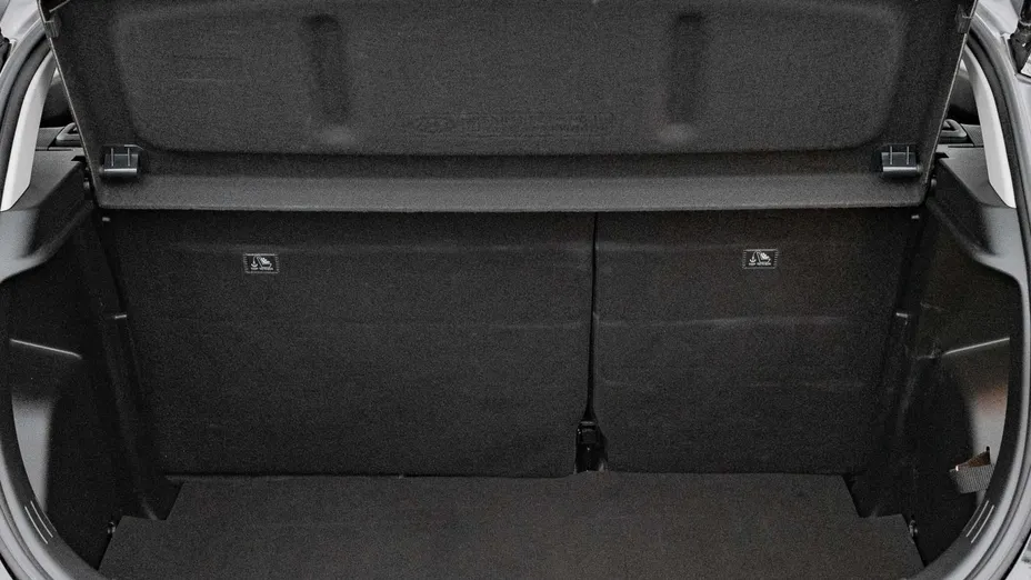 HYUNDAI i20 i20 1.2 Pure